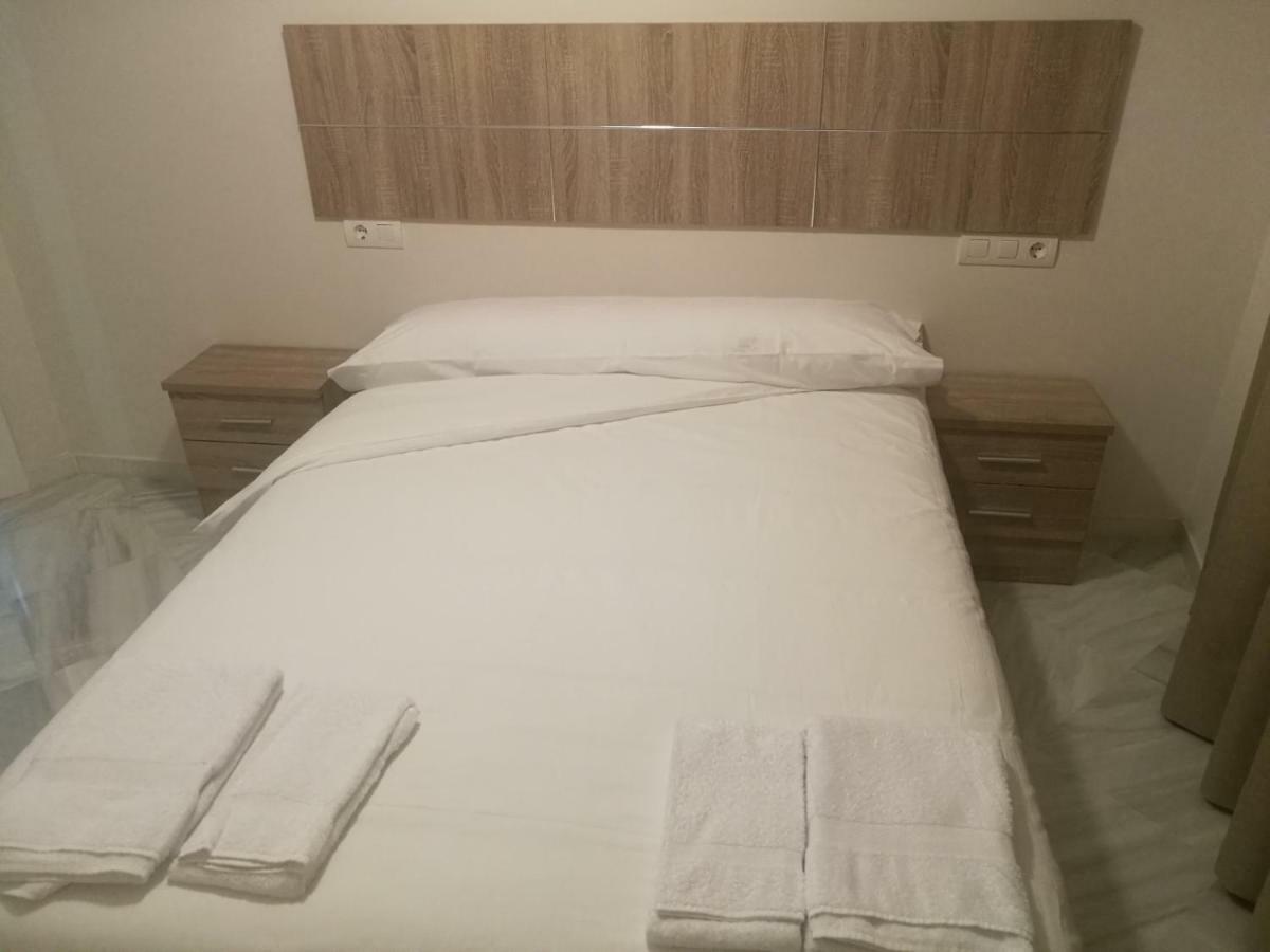 Apartamentos Edificio Vicente Málaga Eksteriør billede