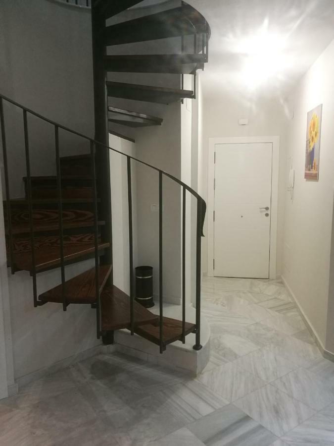 Apartamentos Edificio Vicente Málaga Eksteriør billede