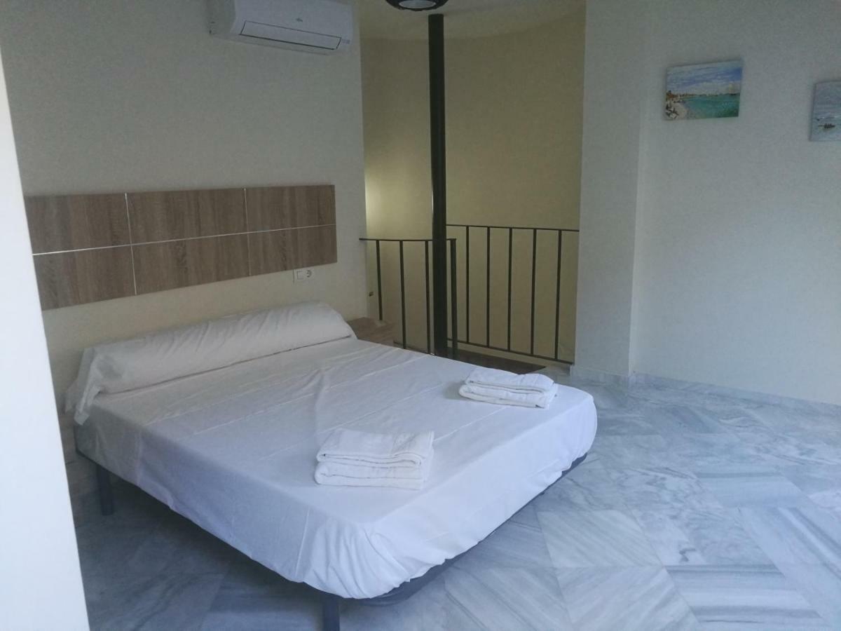 Apartamentos Edificio Vicente Málaga Eksteriør billede